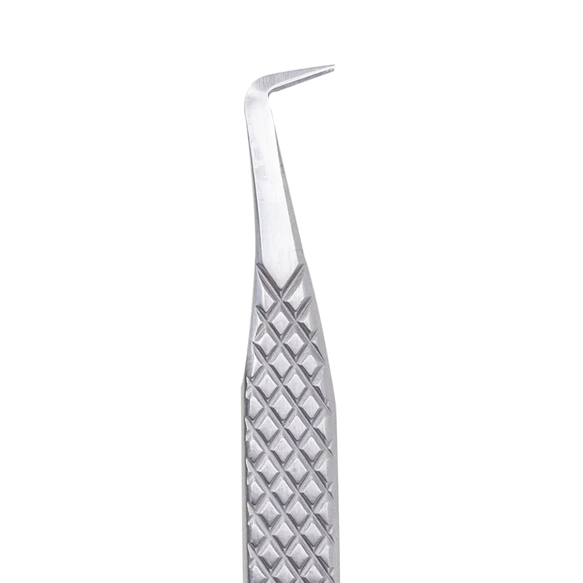 The LASHGOD Lux Tweezer